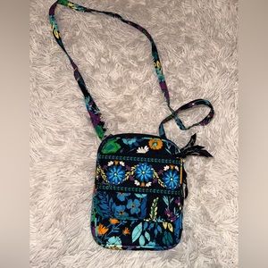 VERA BRADLEY MIDNIGHT BLUES ADJUSTABLE MINI HIPSTER